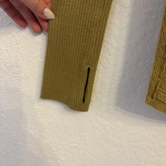 We The Free Thermal Top XS Olive Green Waffle Knit Grunge Indie Oversized Tunic - Picture 6 of 11